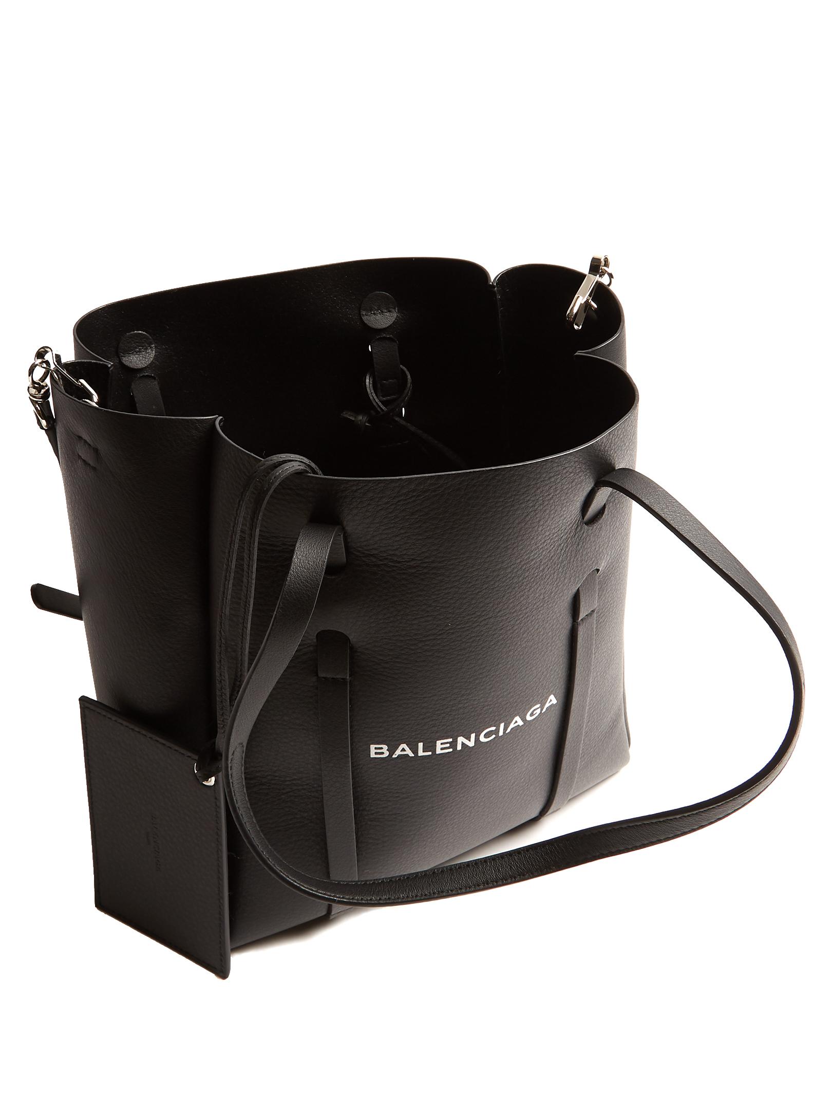 Balenciaga everyday outlet tote xs